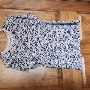 Cheetah round neck shirt